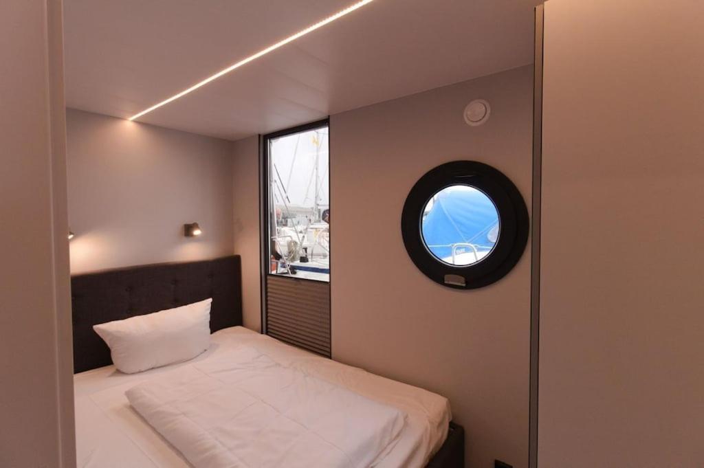Hausboot Fjord Meeresbrise Mit Dachterrasse In فلنسبورغ المظهر الخارجي الصورة